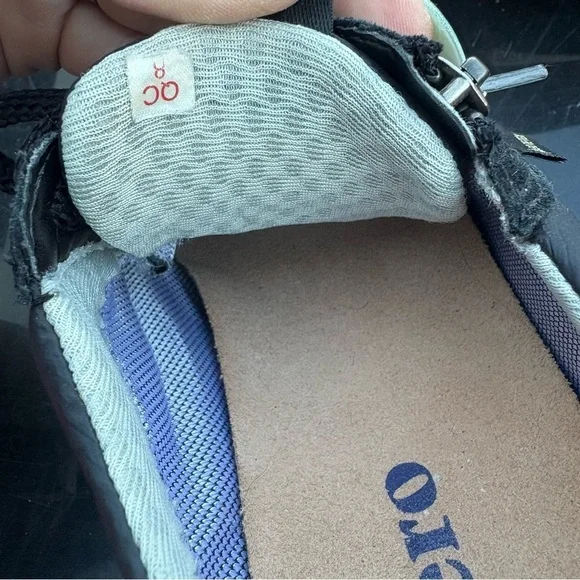 NWOT Legero Sprinter Gore-Tex womens Sneaker Size 7 - Picture 11 of 12